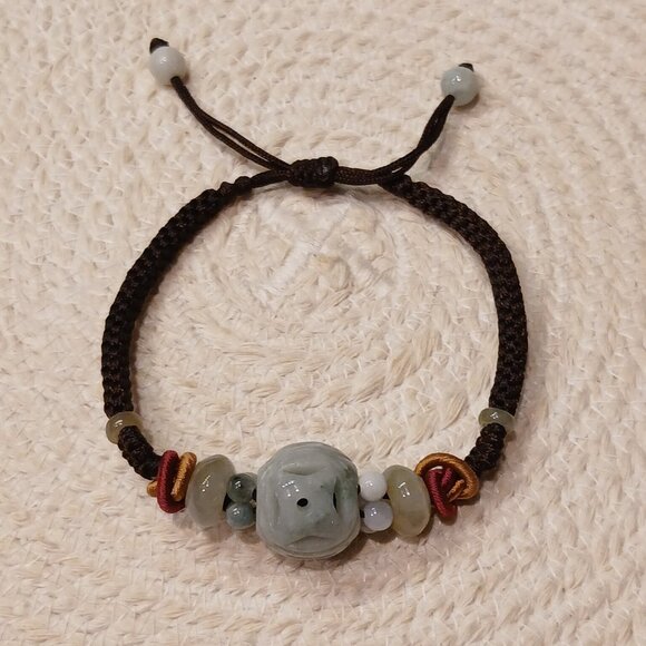 Carved Green Jade Bead Bracelet - Adjustable Length - Picture 1 of 8